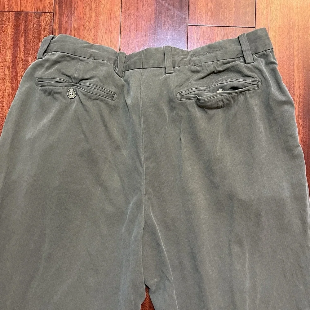 Tommy Bahama Pants Mens 36x34 Olive Green Silk Pleated Preppy Casual Wedding